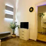 Roller Aparthotel