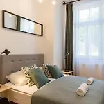 19Rooms