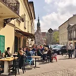 Elegant Studio Apartment, Kazimierz, Krakow