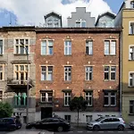 Arianska Studio With Mezzanine Cracow Center By Noclegi Renters