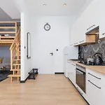 Arianska Studio With Mezzanine Cracow Center By Noclegi Renters