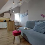 Mr Home Apartments - Limba