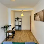 Well Apartment In Old Town