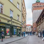 Apartment Krakow Florian Gate Pijarska
