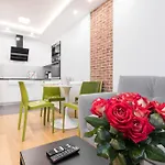 Cityheaven With Parking And Ac