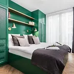Moss Apartment