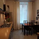Happy Home Apartment Lubomirskiego, Krakow