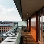 Penthouse Uptown - Loftaffair