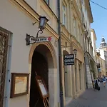 Apartament Bracka 13