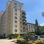 Bertom Krakow Apartaments Czerwone Maki