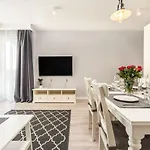 Exclusive Vermelo Apartment