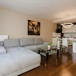 Old Town Luxury Apartment