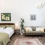 Apartments Sarego 16 A4You