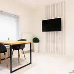 Apartment Nearto Old Town Halicka Street