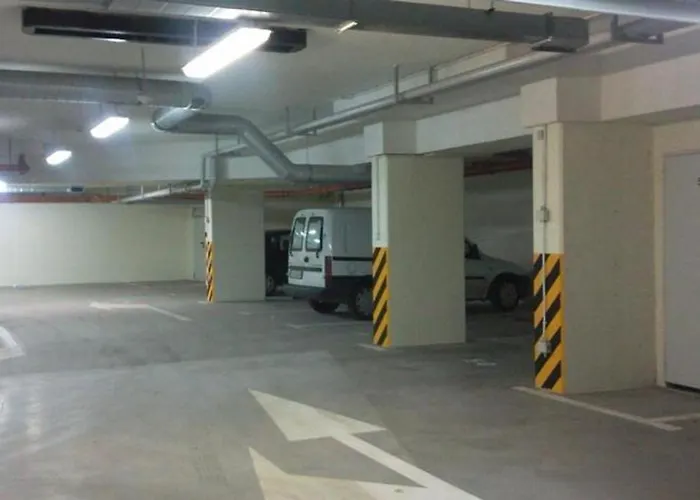 Studio Arena