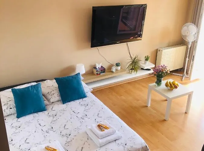Bertom Krakow Apartaments Czerwone Maki