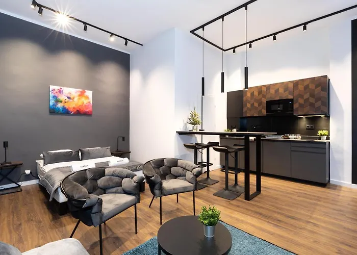 Rainbow Apartments 4