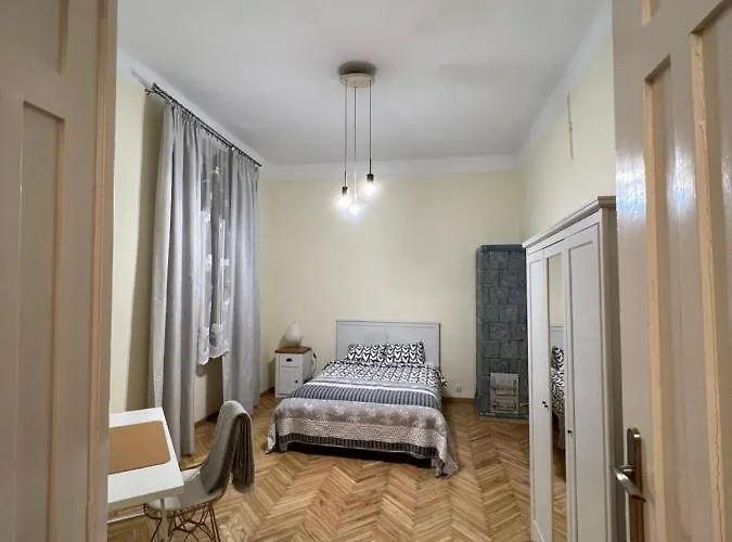 Old Town-Kazimierz-Wolnica Kk