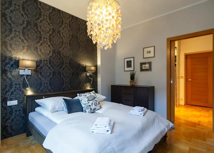 Legend. Wawel Castle Premium Apartment