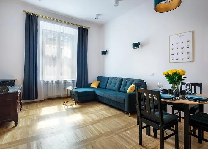 Tyzenhauz Apartments Old Town