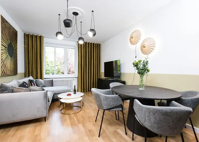 Horizon Apartments - Comfortable New Apartment Close To The Center