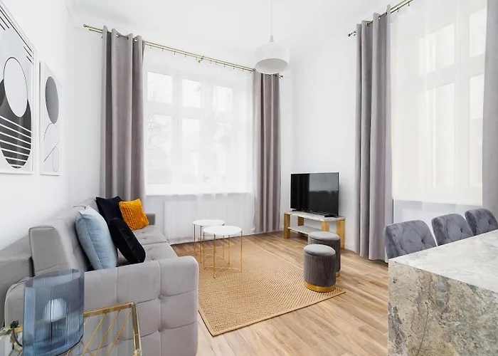 Apartment With Balcony - Starowislna 41