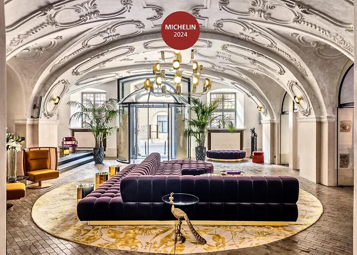 Hotel H15 Luxury Palace - Destigo Hotels