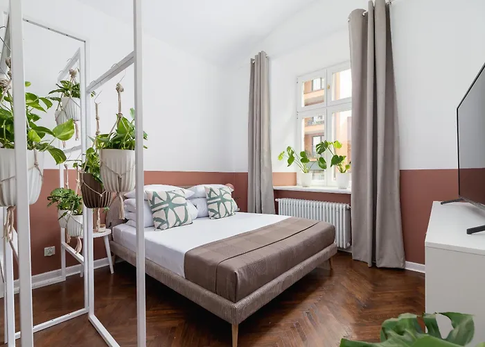 2-Bedroom Apartment - Rejtana 10
