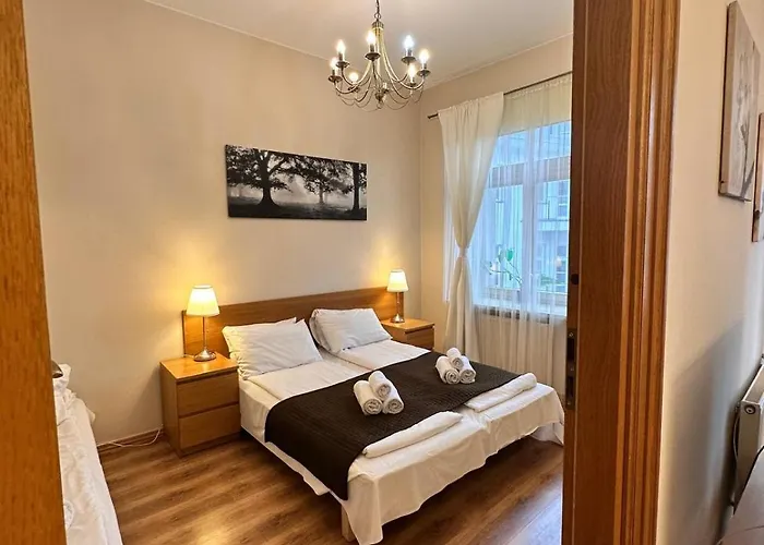 Mikolajska Apartments With Lift