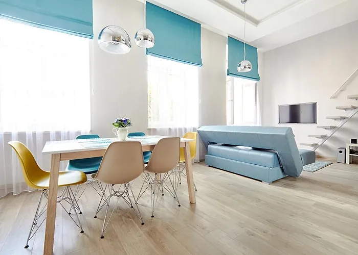 Central Krak Apartments