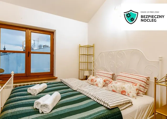 Ok Main Square Apartments