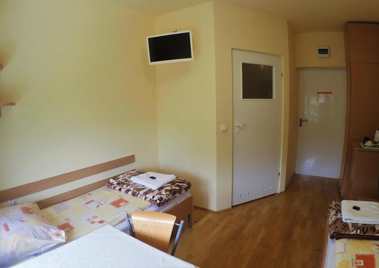 Nawojka Studenckie Hotel