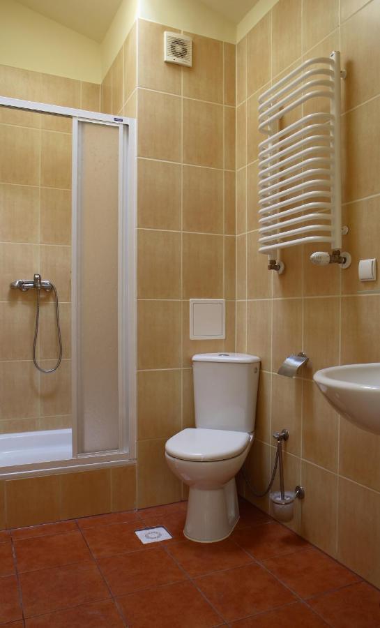 Hotel Nawojka Studenckie 2*