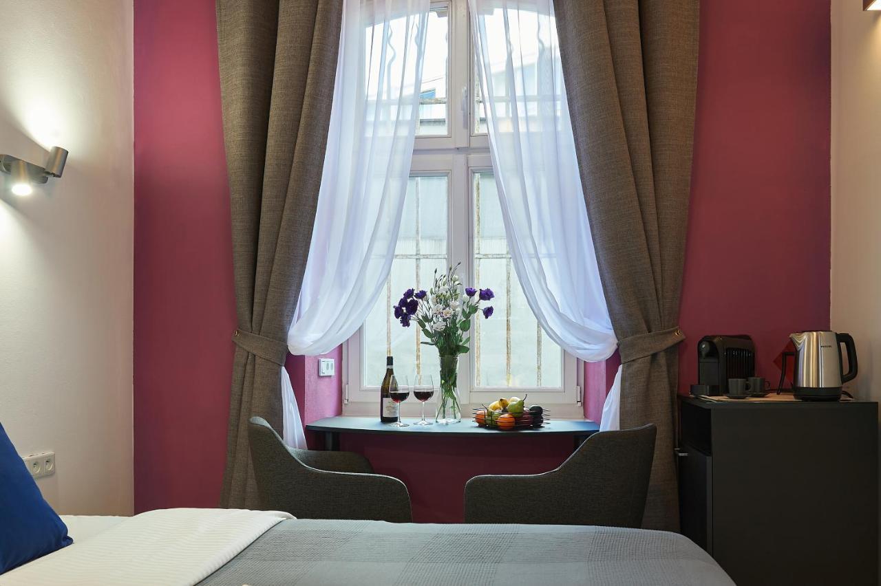 Bed & Breakfast 7 Heaven Elegant Old Town *
