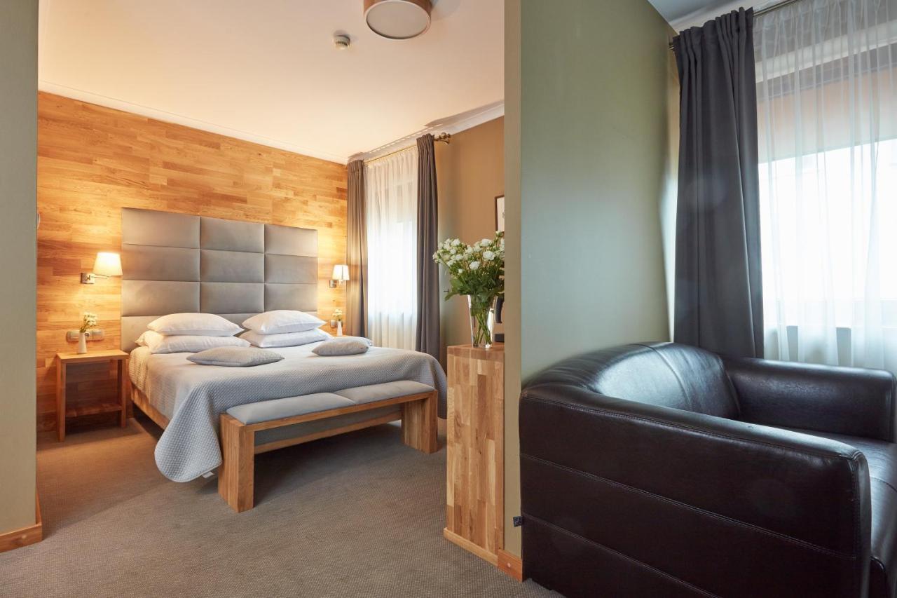 Batory Hotel 3*