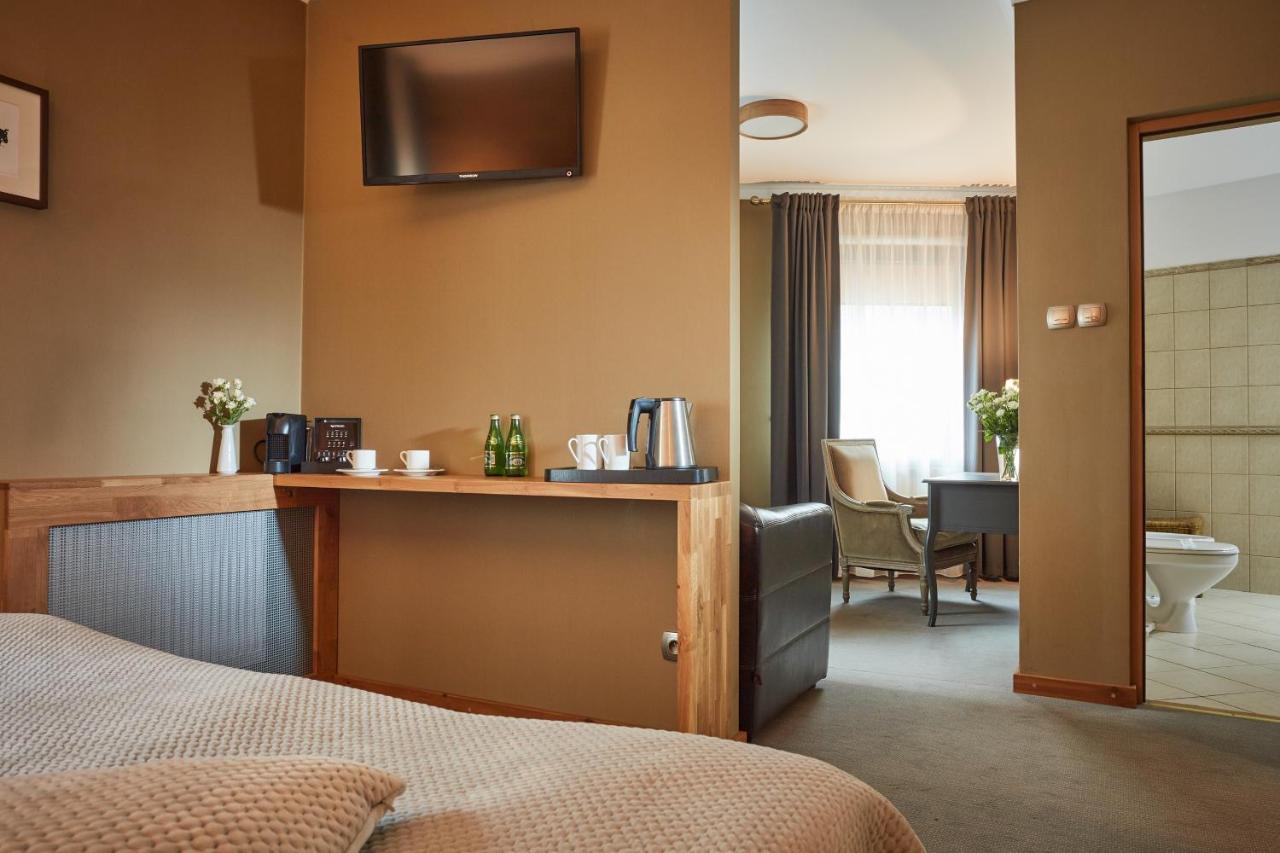 Batory Hotel 3*