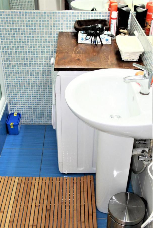 Privoffice4u Viking - Old Town, Main Square, Train Station Apartment