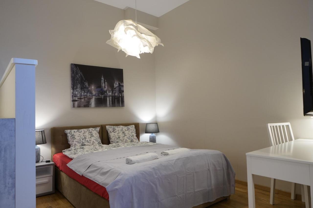 Kyhash Kazimierz Starowislna 36 * Krakow