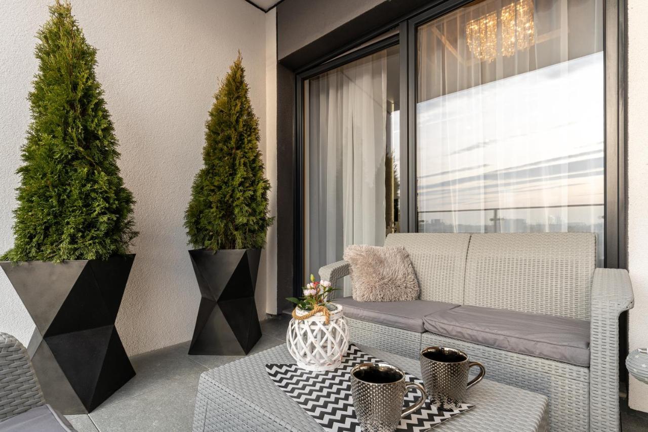 Crystal Luxury Rakowicka 20h *