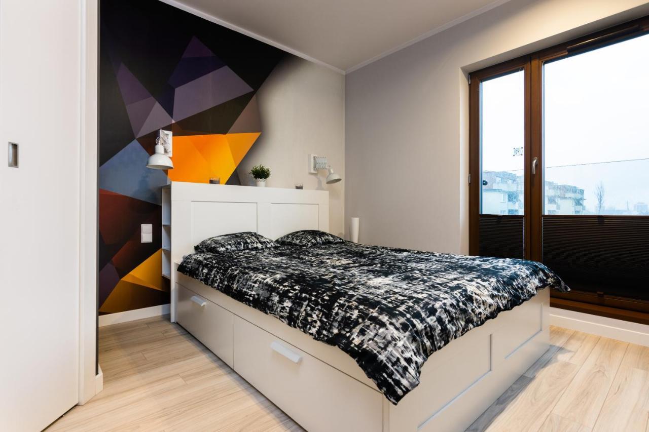 Elegant Business With Parking - By Upstairs Apartment Krakau