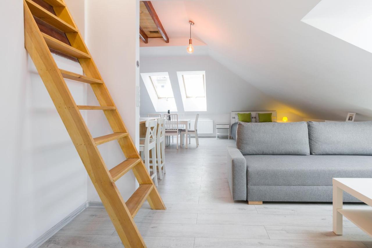 Alexander Apartment