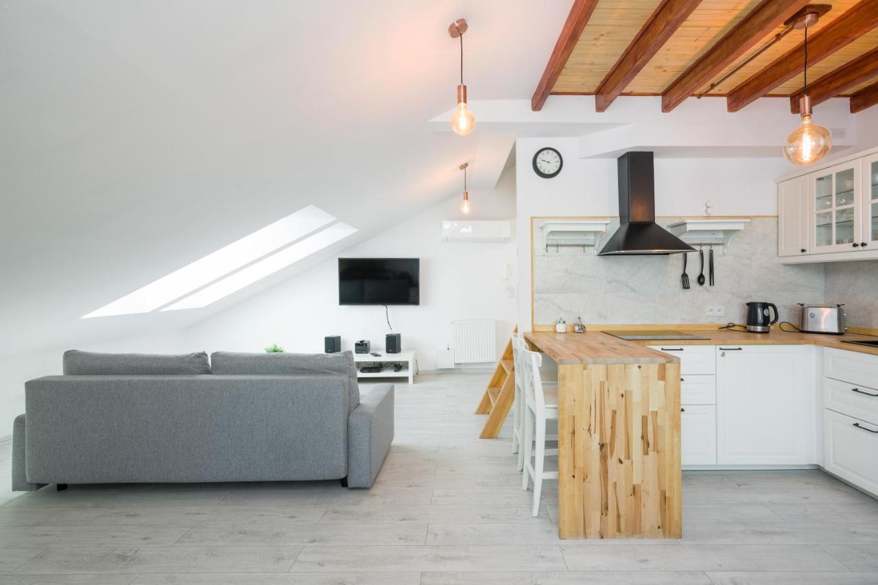 Alexander Apartment