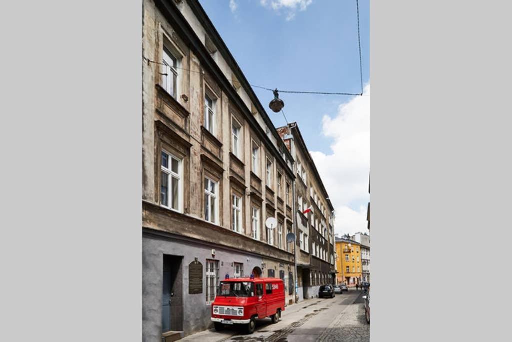 Househost Iii: Podbrzezie Street Krakow