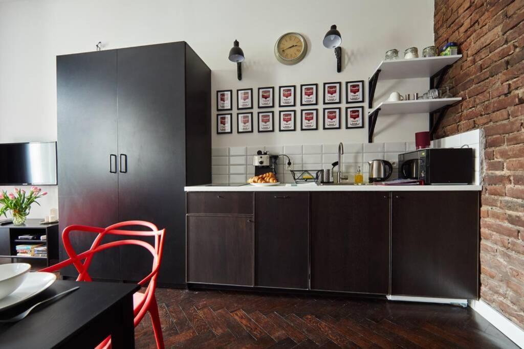 Unique Brick 1 - Old Town & Market Square Apartment *