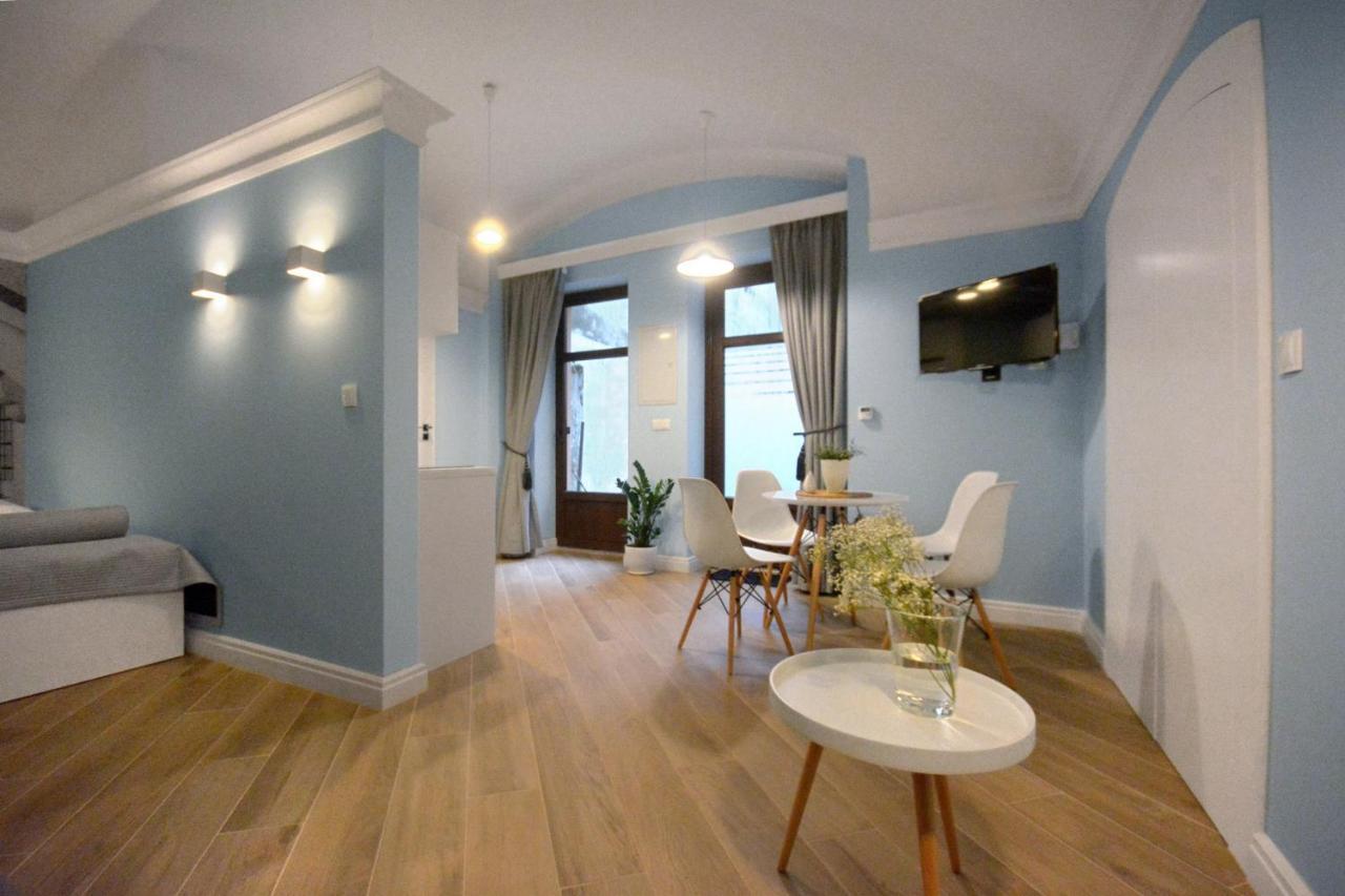 Apartamento Mia . Old Town . Senacka *