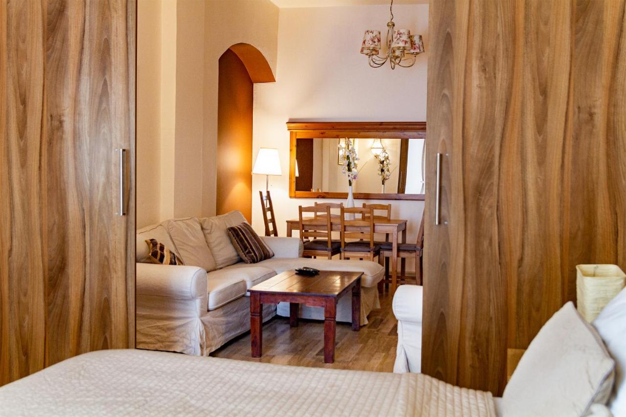 Apartament Lounge *