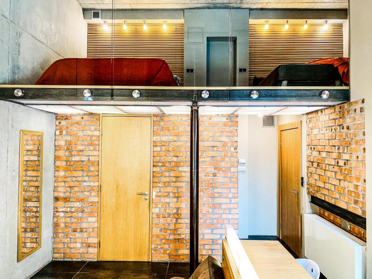 Zwierzyniecka Lofts With Patio, Cracow Heart Old Town Apartamento