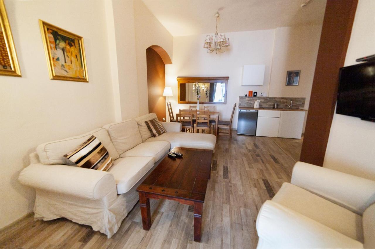 Apartament Lounge