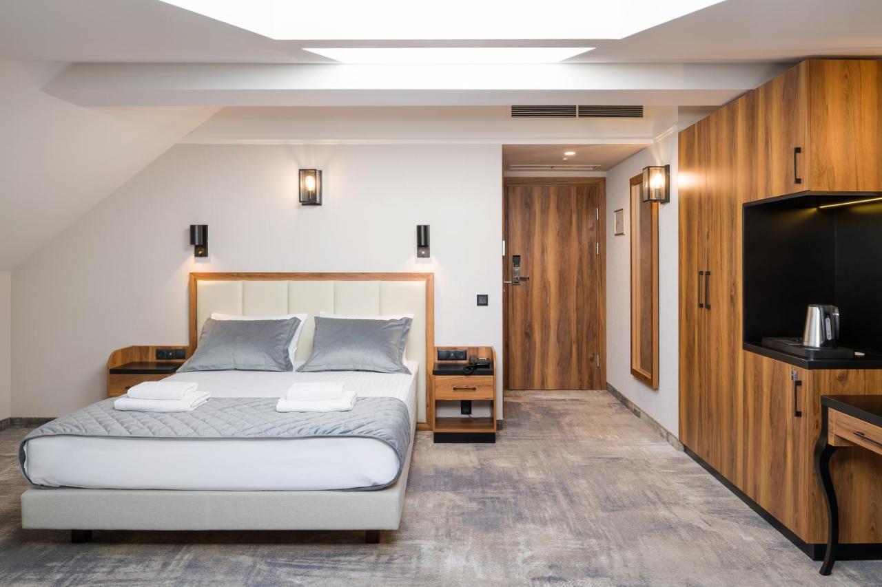 Hotel Sky
