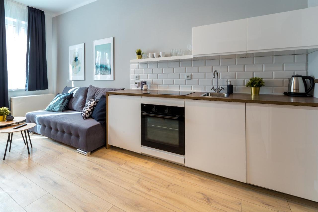 Apartment Staszica 7 *